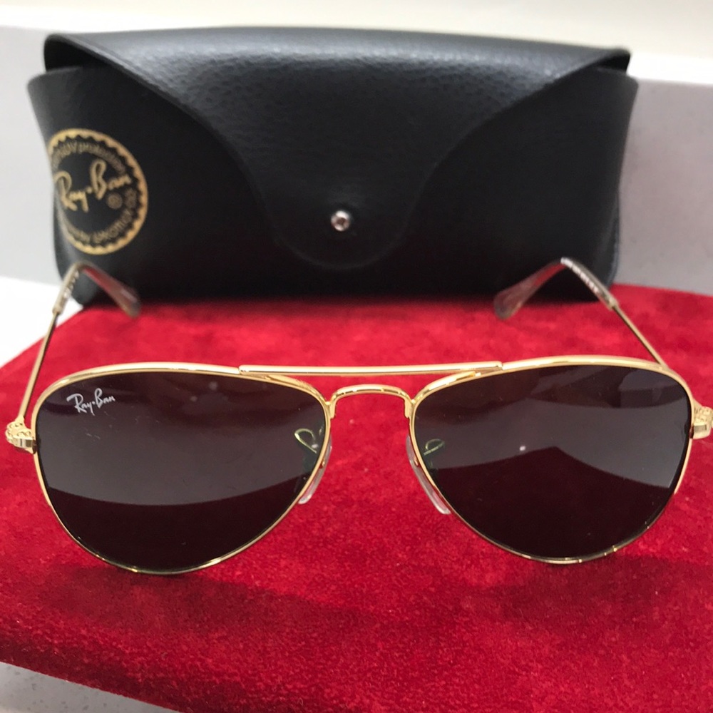 Children’s RAY-BAN’S